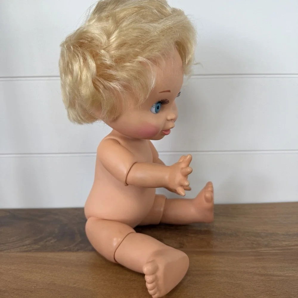 Galoob‎ Baby Face Doll #7 So Innocent Cynthia LGTI 1990 VTG Posable *Wear*